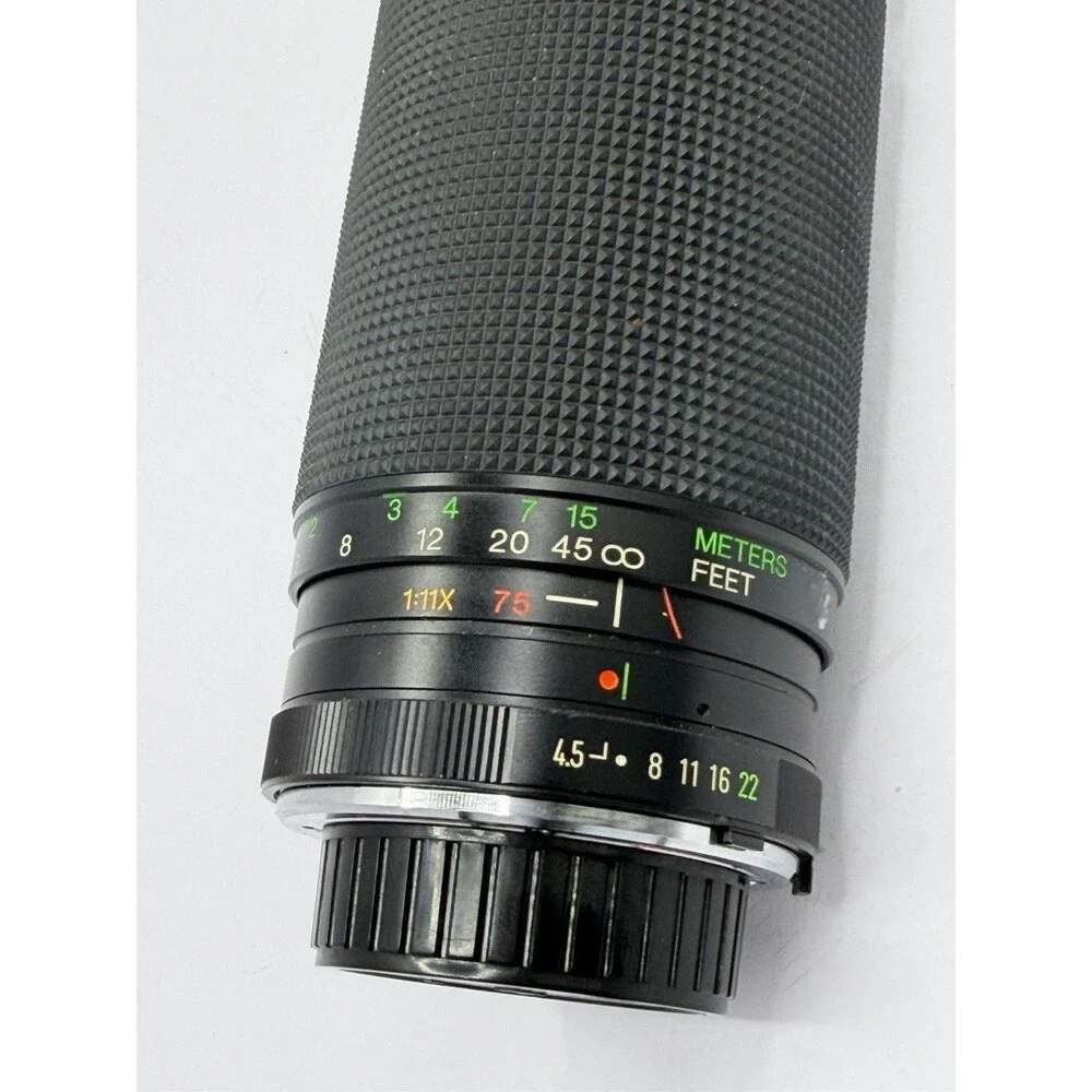 Vivitar 75-300mm f/4.5-5.6 MC Macro Zoom Lens Minolta MD Mount Japan